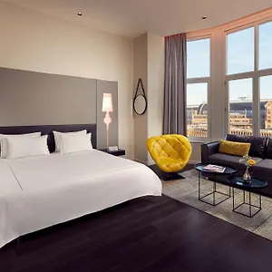 Отель Park Plaza Victoria ****