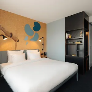 *** Otel Conscious The Tire Station Hollanda