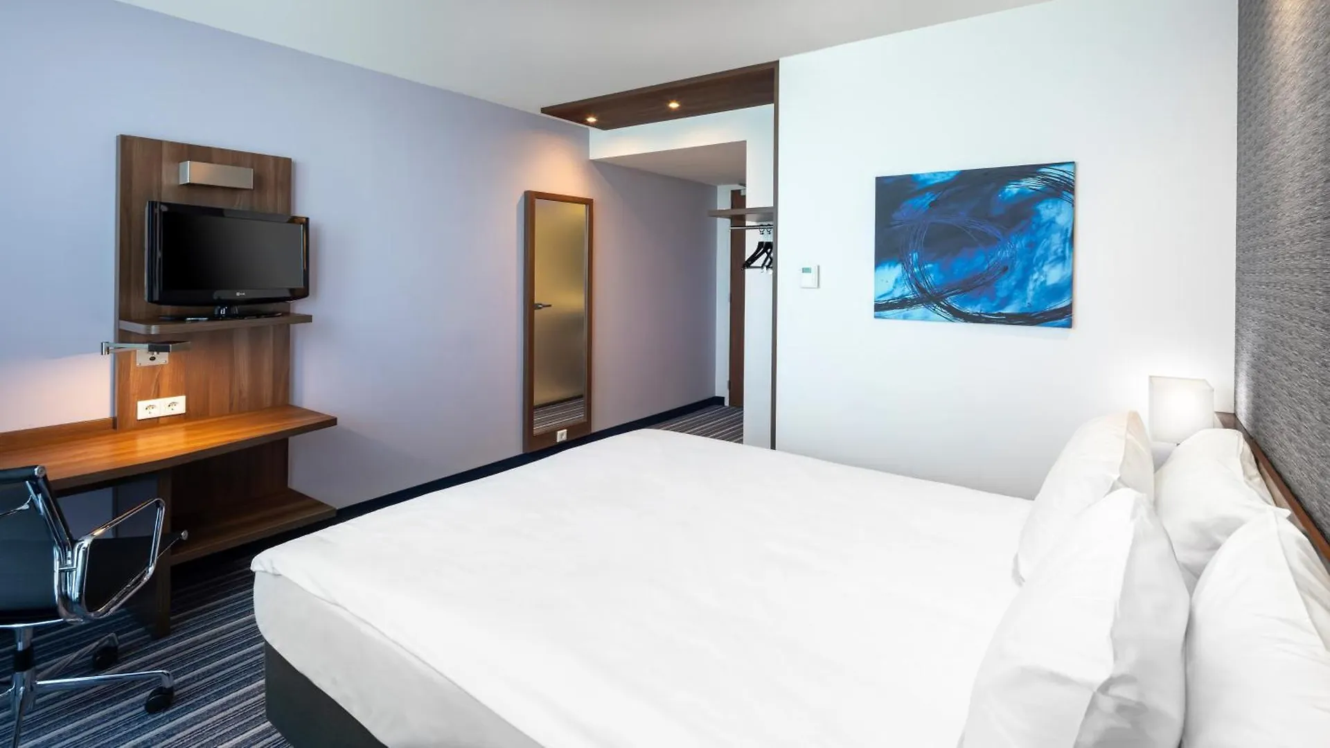 Holiday Inn Express Amsterdam - South By Ihg Отель